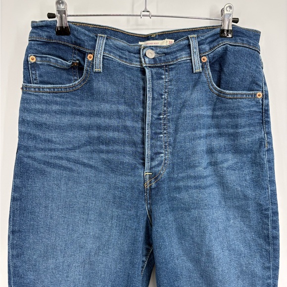 Levi’s Ribcage Boot Button Fly Jeans - Picture 4 of 9
